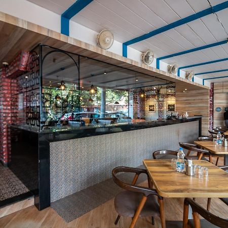 Hotel Celestiial , Candolim Dış mekan fotoğraf