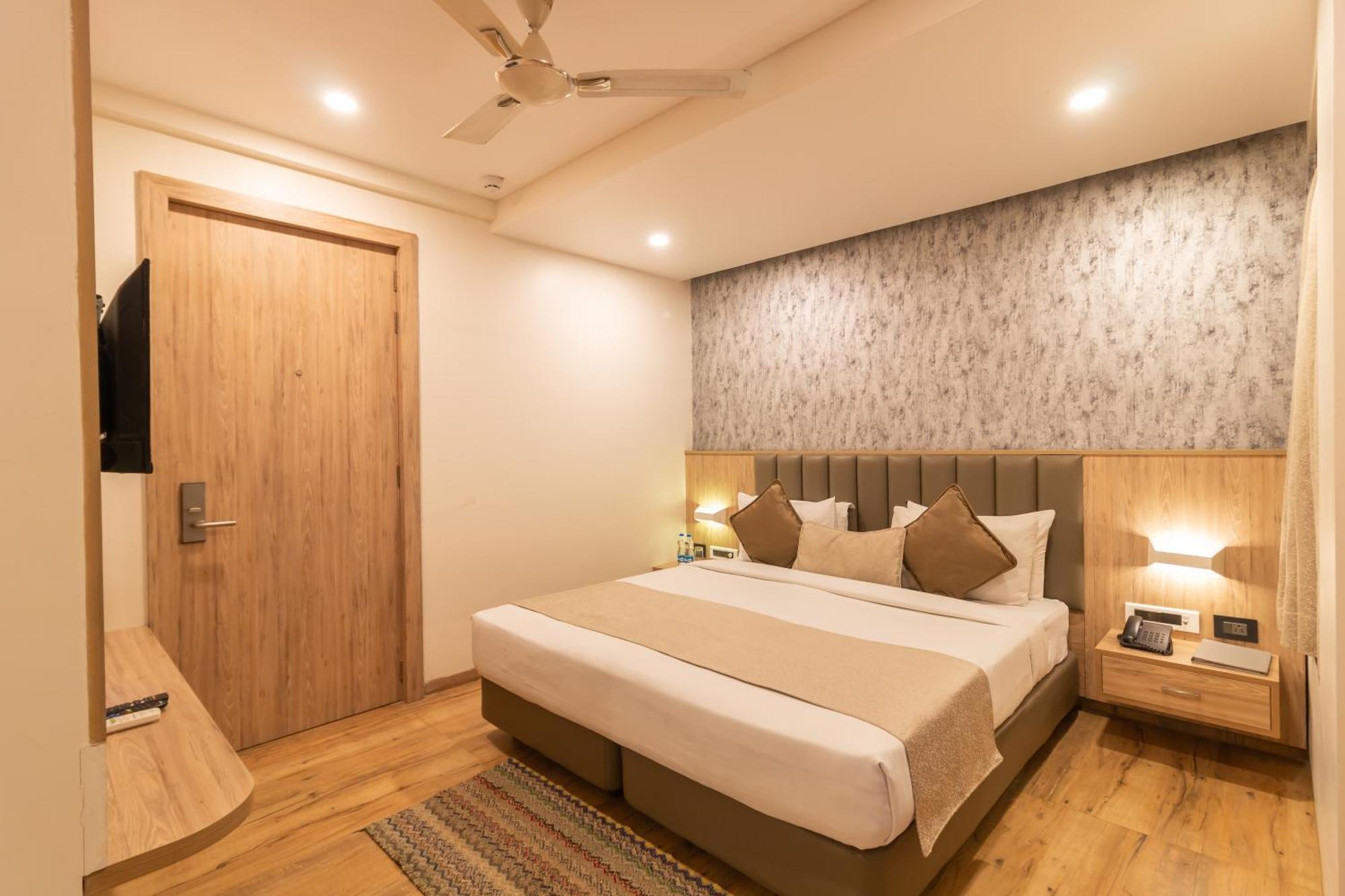 Hotel Celestiial , Candolim Dış mekan fotoğraf